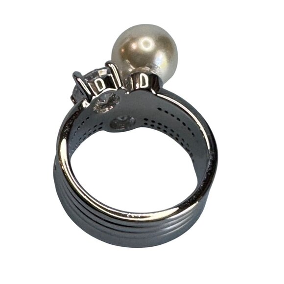 Womens Size 8 18K GP Silver Ring With Pearl & Cubic Zirconia Stones - Picture 4 of 8